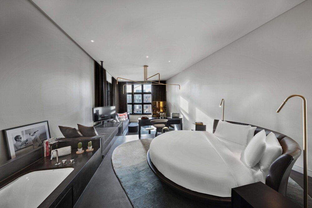 W Amsterdam by Marriott Room Type - Penthouse II (Bank)