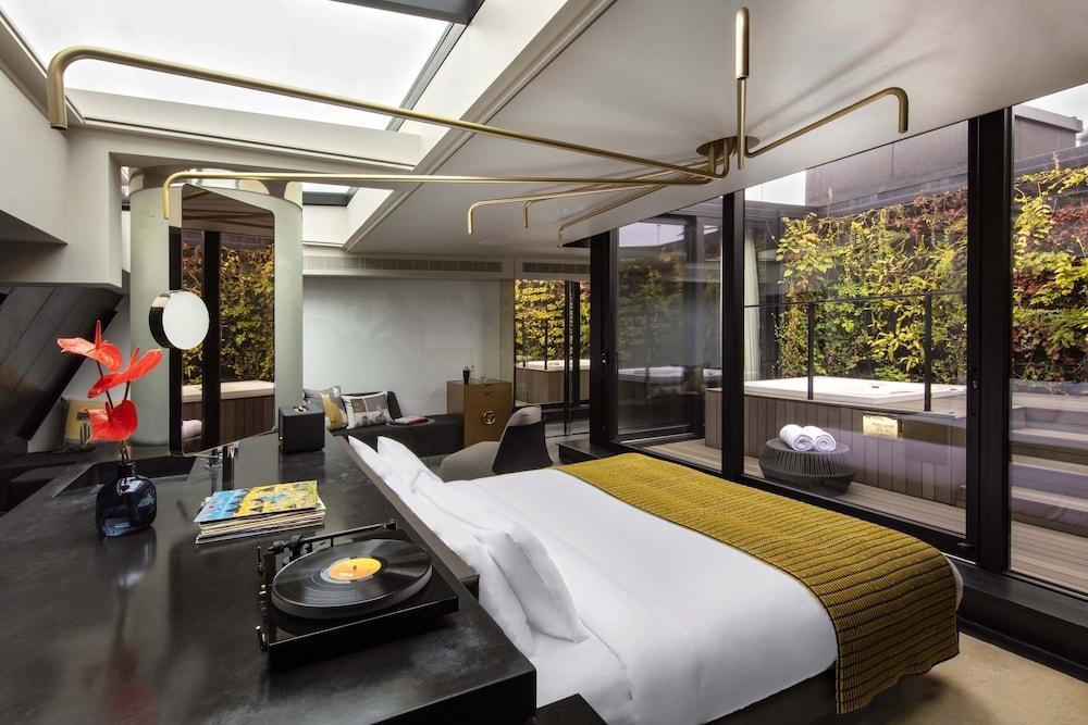 W Amsterdam by Marriott Room Type - Fantastic Suite, Suite, 1 Bedroom