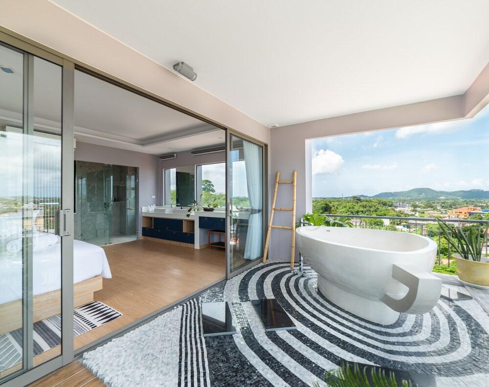 The Blue Room Type - Panorama Suite Studio