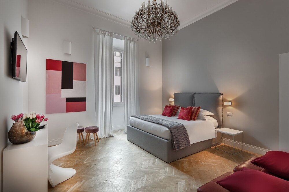 Da Me Suites Room Type - Deluxe Triple Room, City View