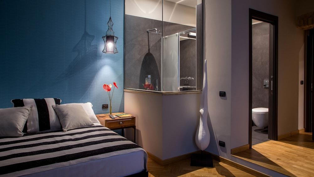 QT Suites Roma Room Type - Suite