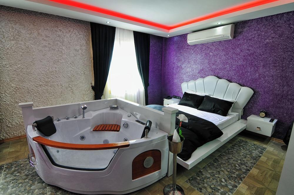 AG Sisli Hotel Room Type - Superior Studio Suite, 1 Bedroom, Smoking