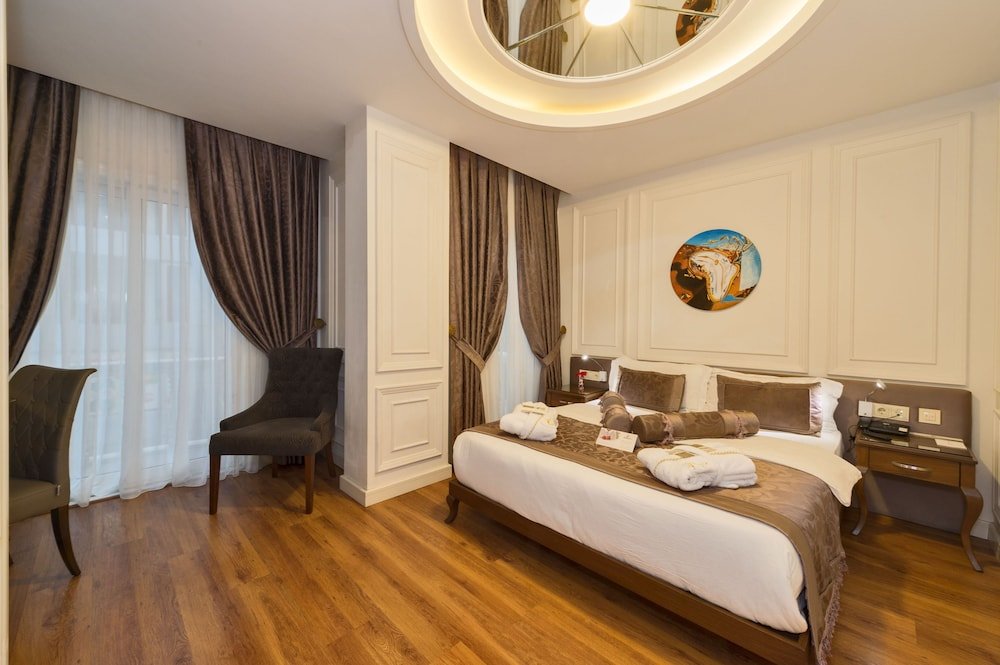 Darkmen 2 Hotel Room Type - Standard Double Room Darkmen 2 Hotel Room Type - Standard Double Room