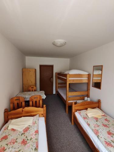 Pension Trojská Room Type - Quadruple Room with Private External Bathroom