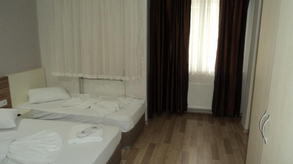 Kadikoy Bade 3 Hotel - Tap to explore photos