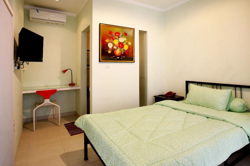 Sun Rise House Room Type - Deluxe Double Room