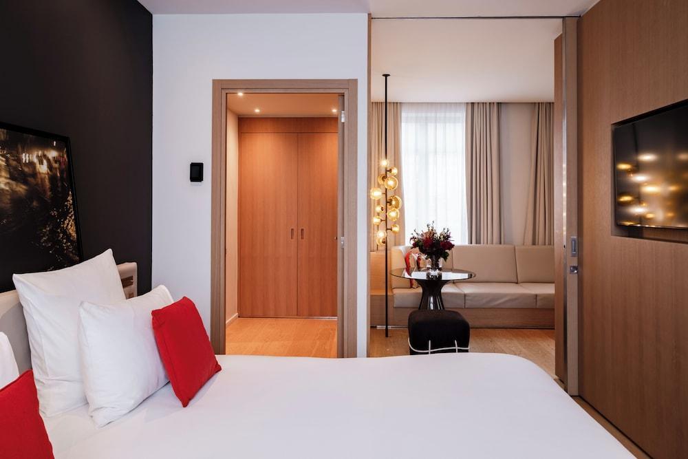 Le Cinq Codet Room Type - Eiffel Suite