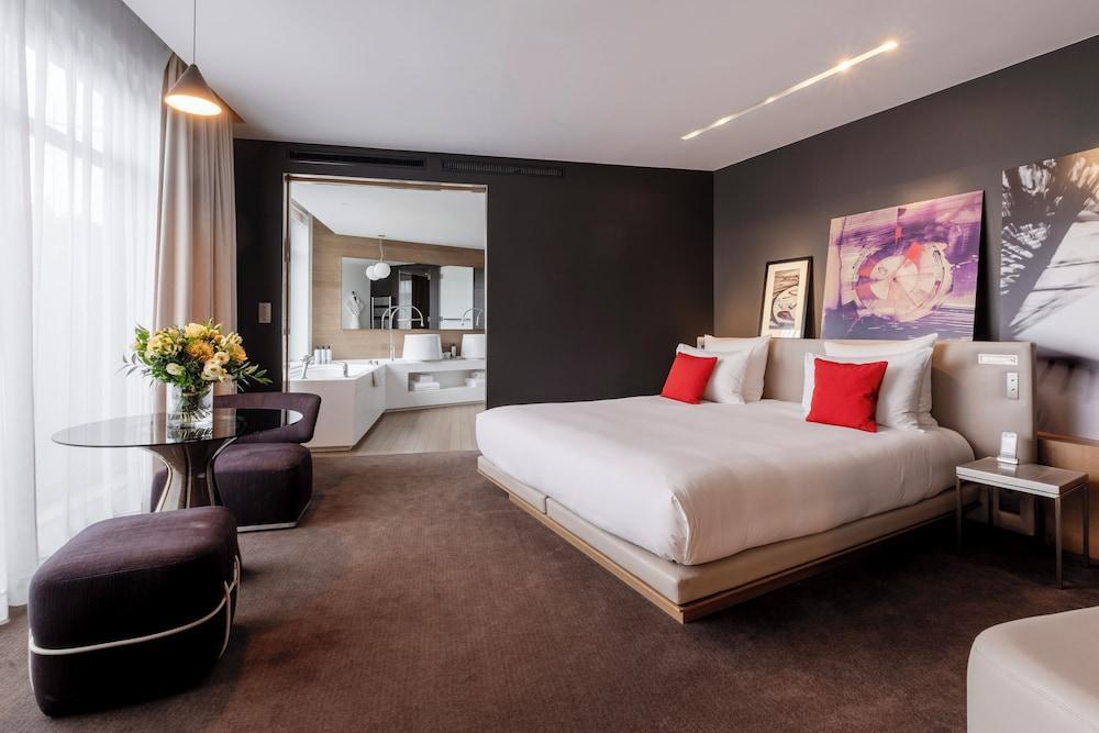 Le Cinq Codet Room Type - Codet Spa Suite