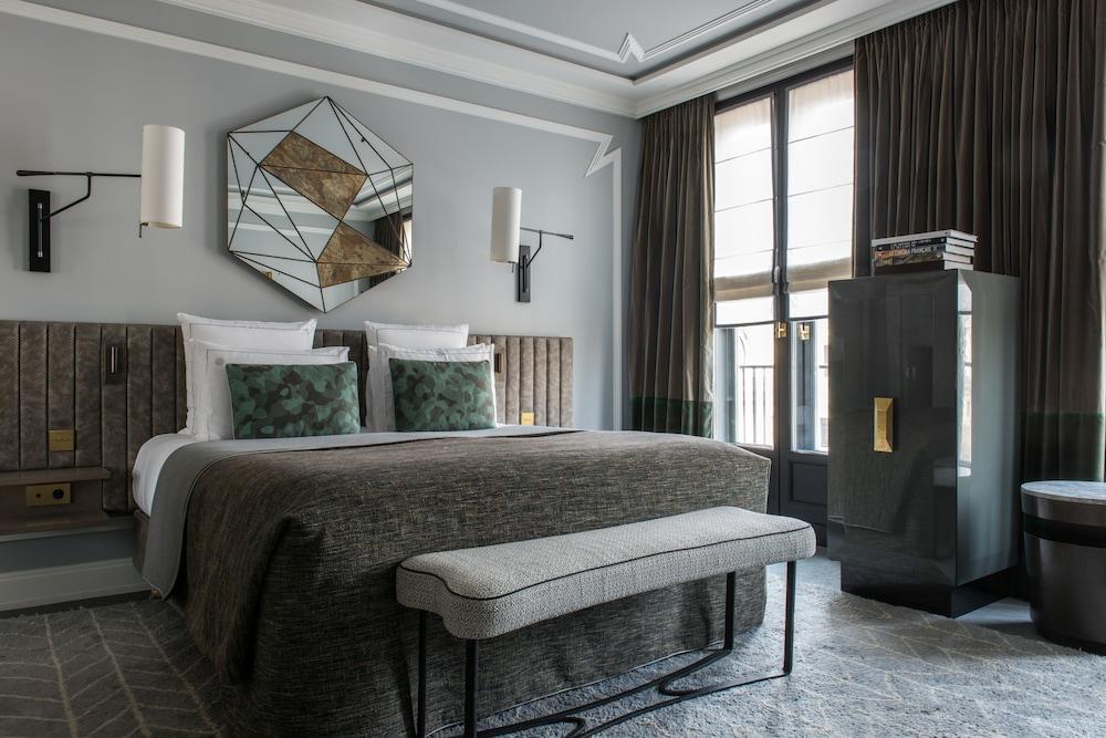 Nolinski Paris - Evok Collection Room Type - Deluxe Double Room
