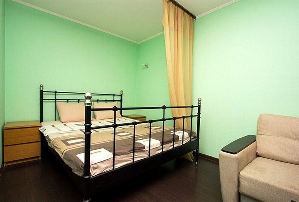 ApartLux Yugo-Zapadnaya Studio - Tap to explore photos