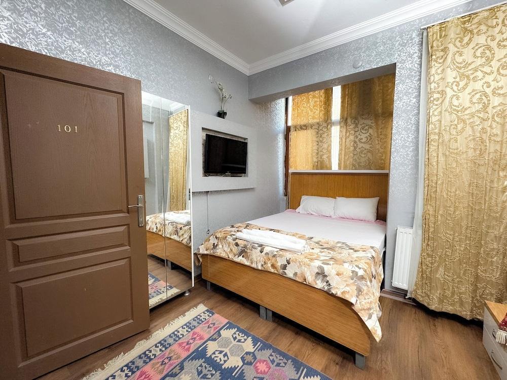 The New Season Apart Room Type - Family Apartment, 2 Bedrooms, Kitchen, City View