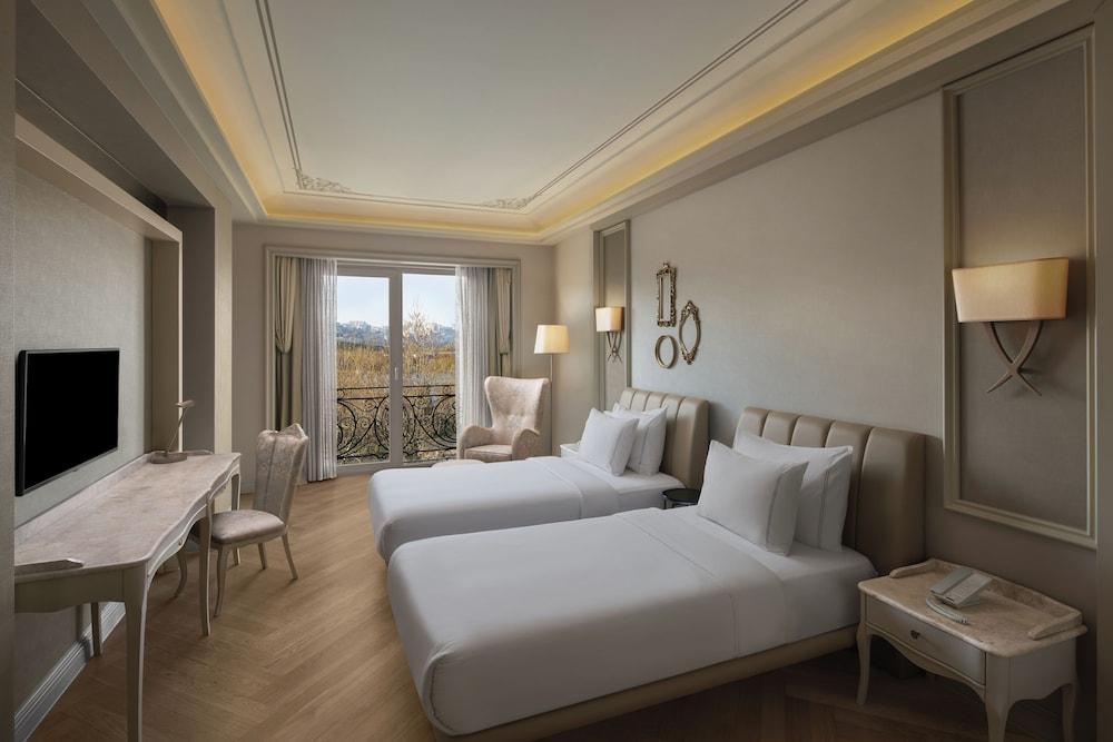 Lazzoni Hotel Room Type - Superior Twin Room