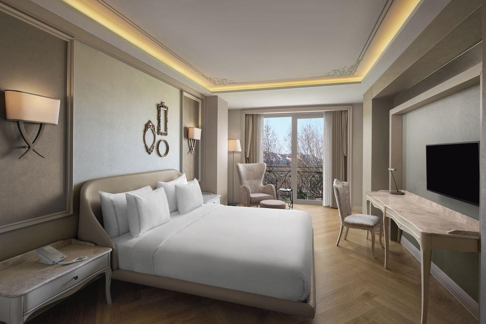 Lazzoni Hotel Room Type - Superior Room, 1 King Bed