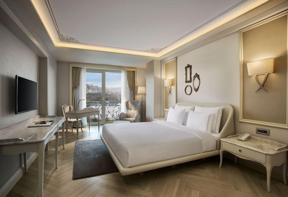 Lazzoni Hotel - Tap to explore photos