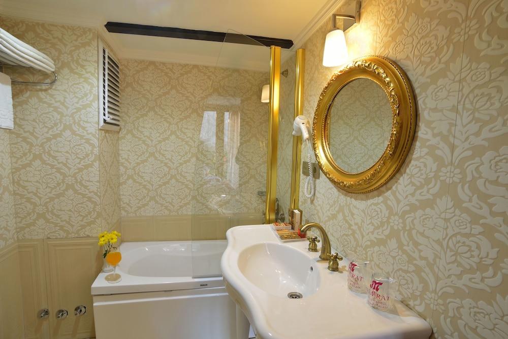 By Murat Royal Hotel Galata - Tap to explore photos