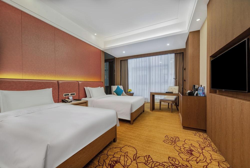 Honder International Hotel Room Type - Superior Twin Room