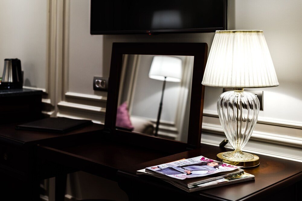 Arcade Hotel Room Type - Standard Double or Twin Room