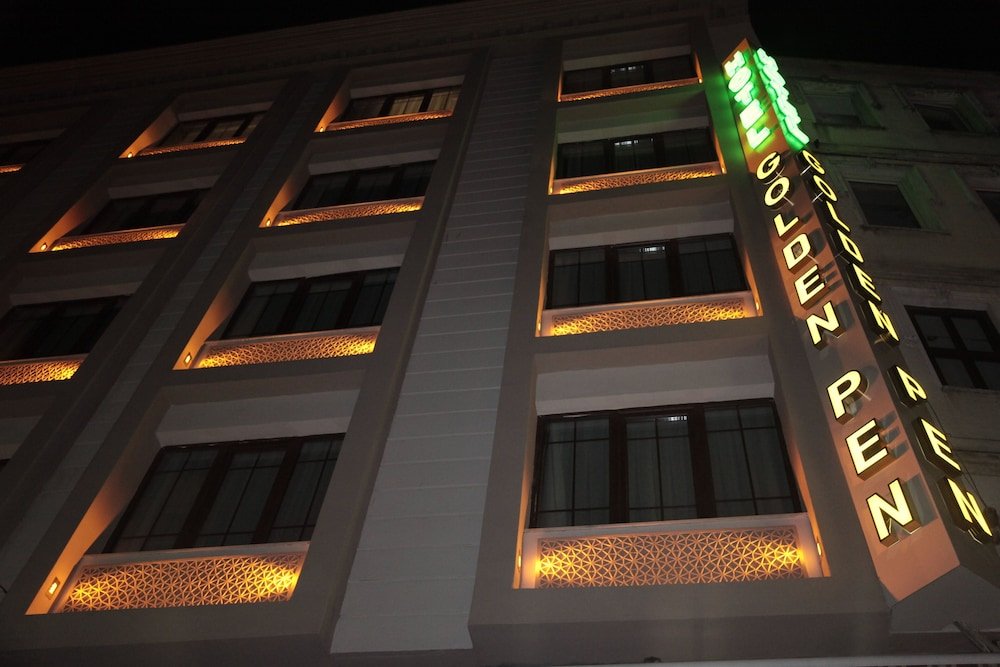 Golden Pen Hotel