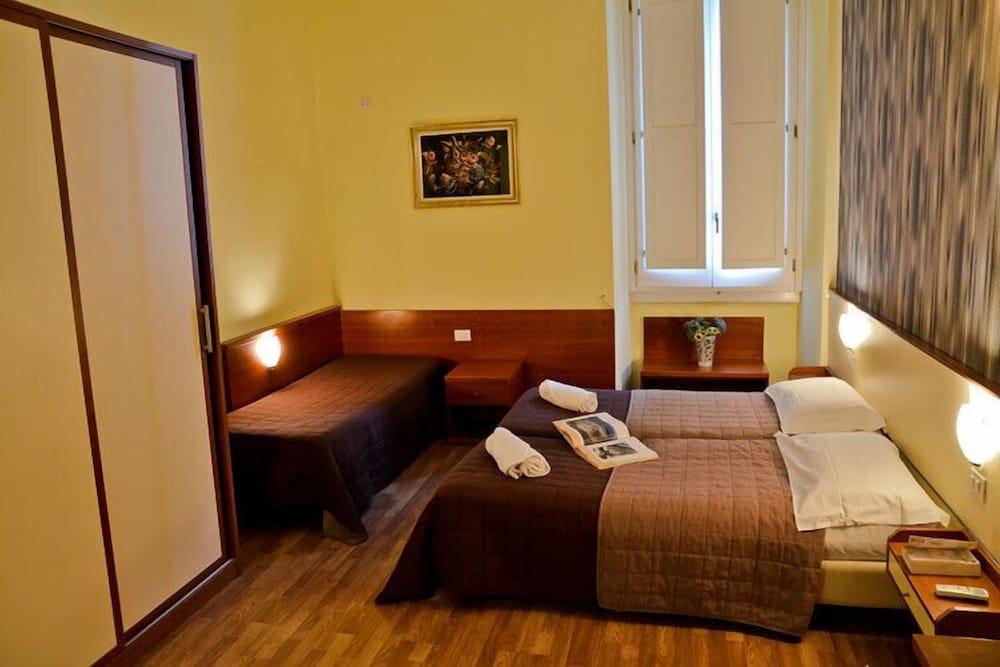 Hotel Mimosa Room Type - Standard Triple Room Hotel Mimosa Room Type - Standard Triple Room