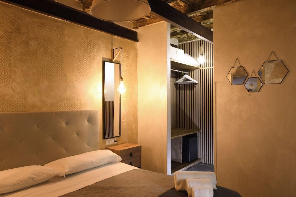 Dulcis Inn Pantheon Room Type - Classic Double Room