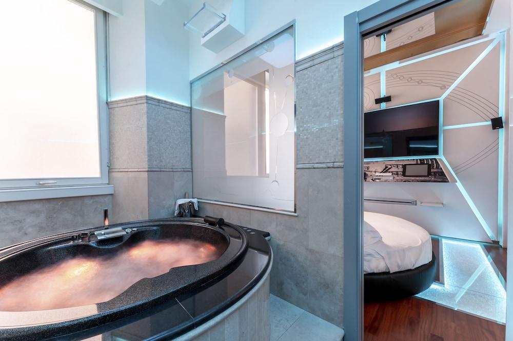Hotel Trecento Room Type - Junior Suite, Hot Tub