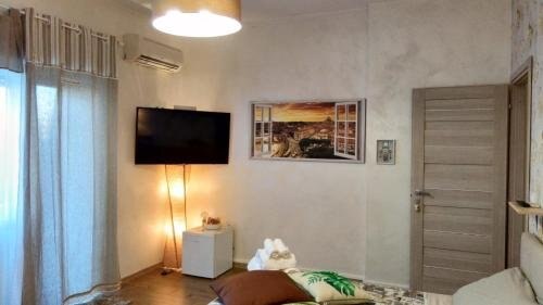 San Pietro Shabby Chic Apartment - Tap to explore photos