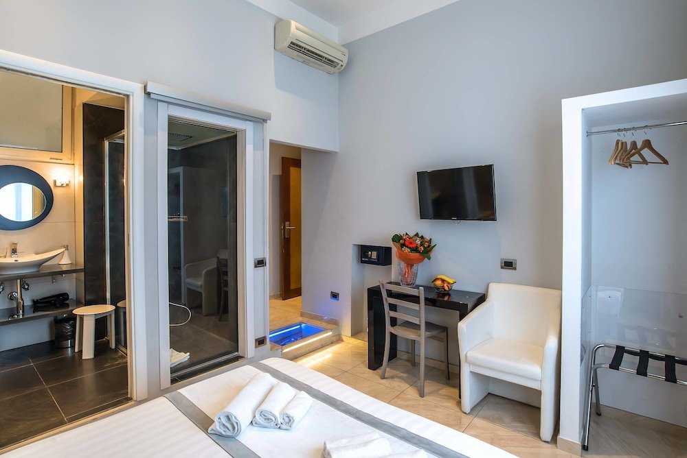 Pantheon Caesar Relais Room Type - Superior Double Room, City View