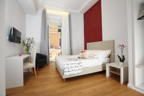 Sofia's Suites Guesthouse - Tap to explore photos