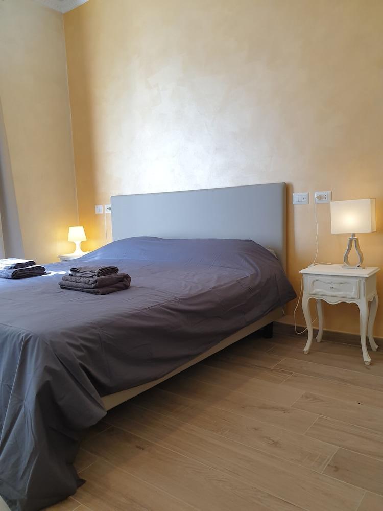 Lombardo Room Type - City Triple Room