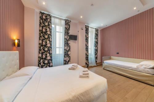 La Grande Bellezza Guesthouse Rome - Tap to explore photos