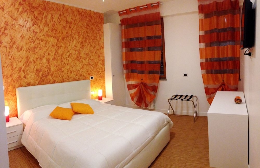 Valle Aurelia House