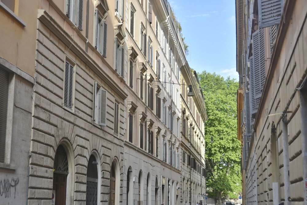 Ripetta Central Suites - Tap to explore photos