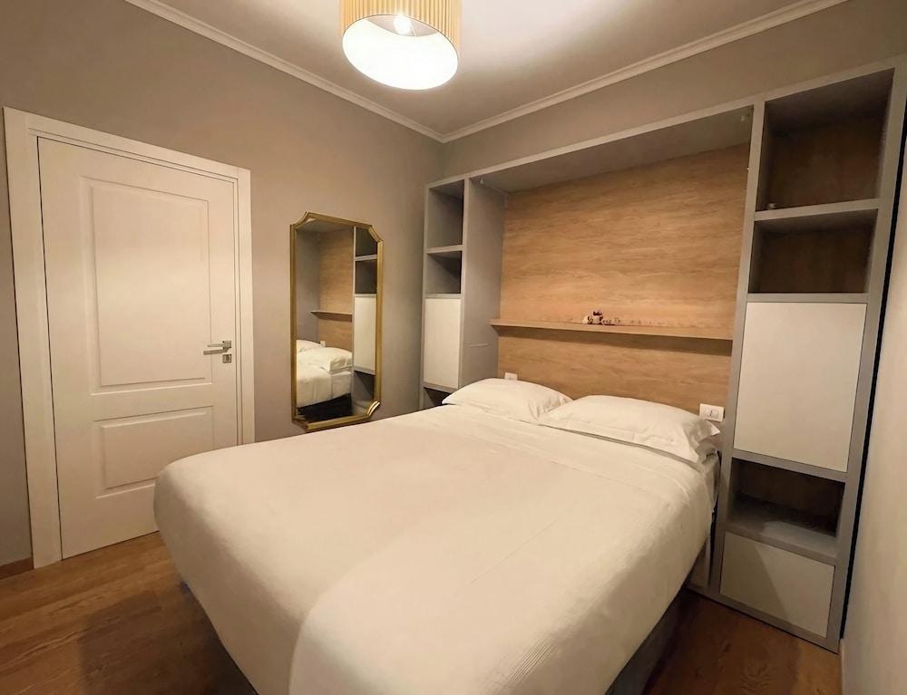 Gravina Suite Frattina Room Type - Standard Room
