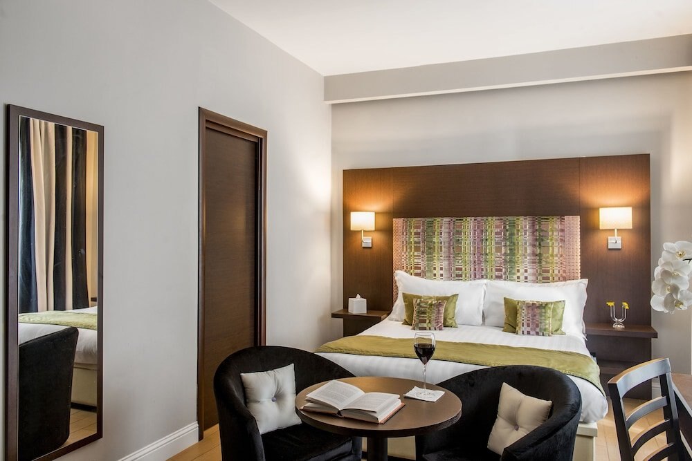 Chic & Town Luxury Rooms Piazza del popolo - Tap to explore photos