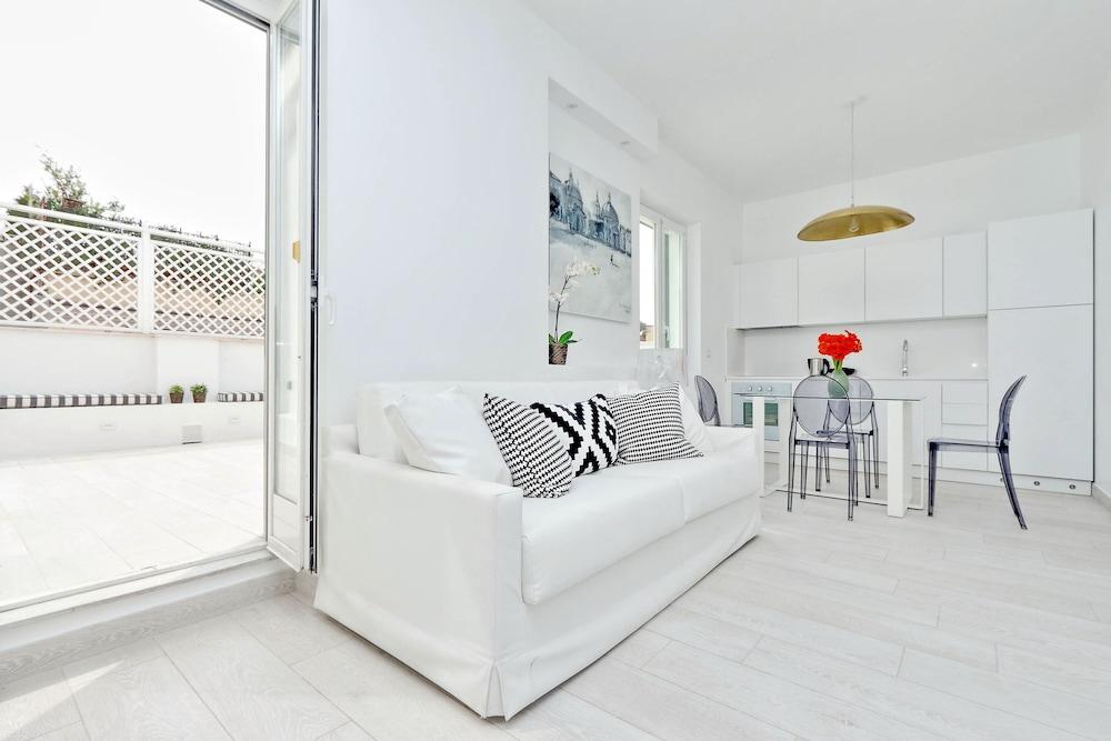 Monti Apartments - My Extra Home Room Type - Apartment, 2 Bedrooms, Terrace Monti Apartments - My Extra Home Room Type - Apartment, 2 Bedrooms, Terrace