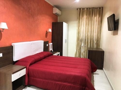 Tiburtina Hotel Holiday Room Type - Double Room