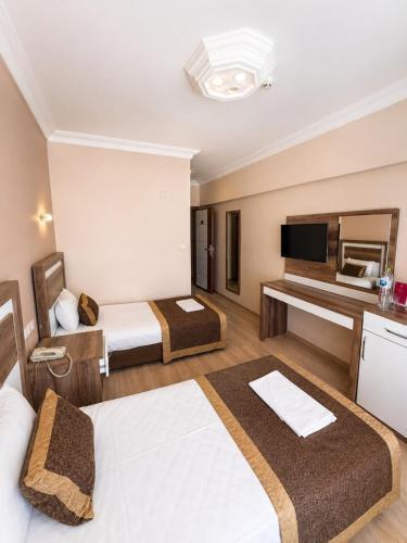 Dempa Hotel Room Type - Standard Twin Room
