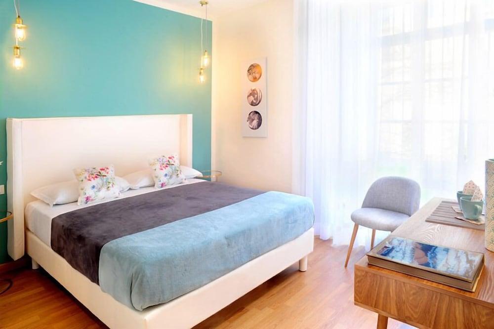 Al 7 Rooms Room Type - Deluxe Double Room