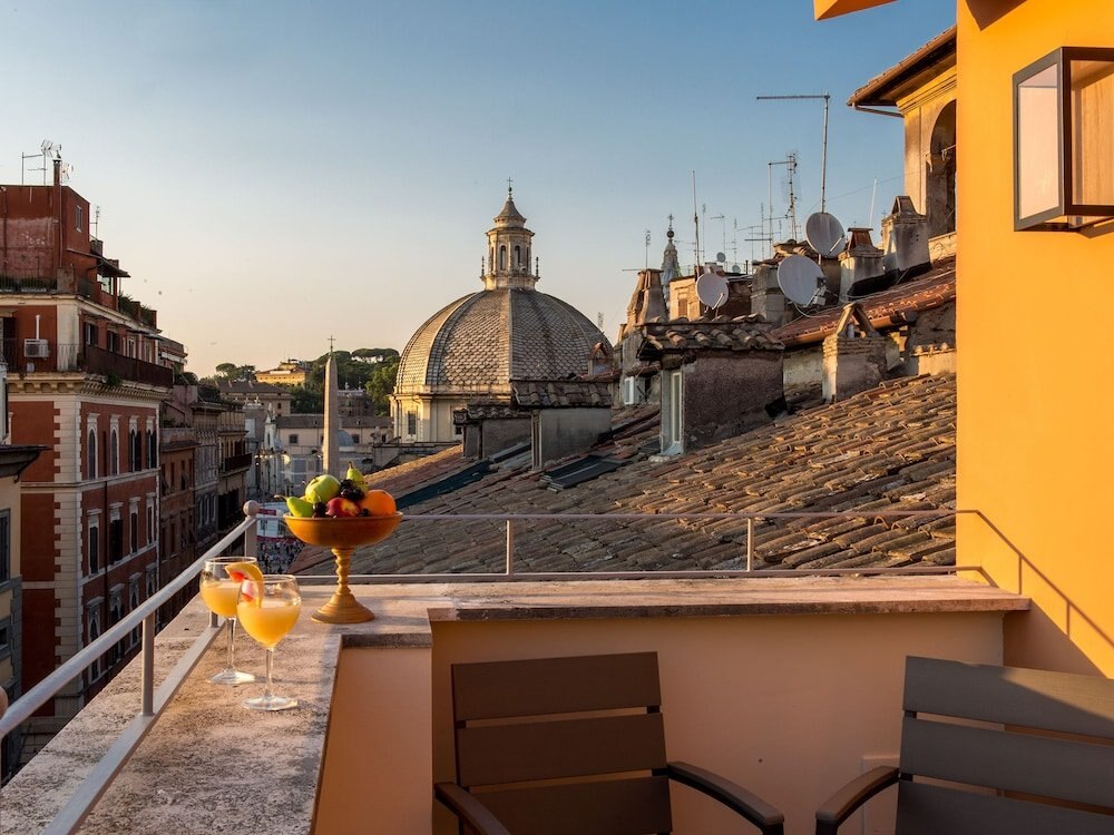 Rarity Suites Room Type - Superior Suite, 1 King Bed, Terrace, City View