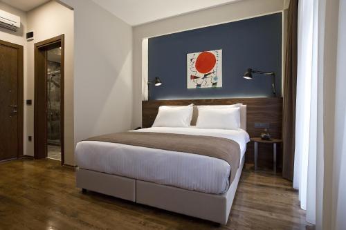 Snog Rooms & Suites Room Type - Economy Double or Twin Room