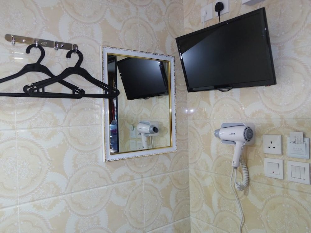 Mabuhay Hotel Room Type - Family Room