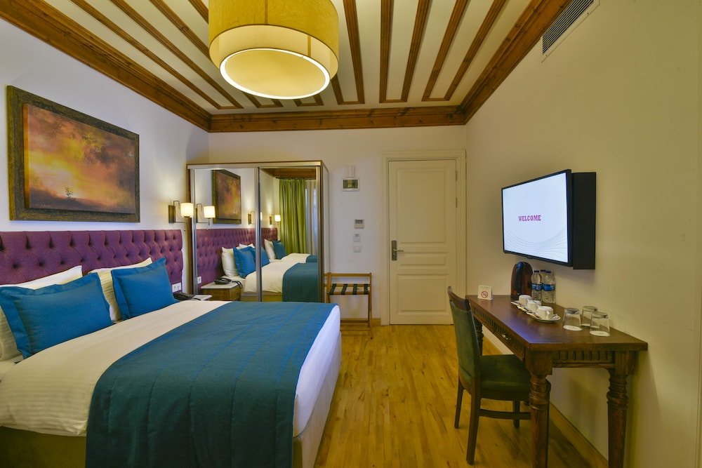 Istanbul Life Hotel - Adults Only Room Type - Family Triple Room, 1 Bedroom