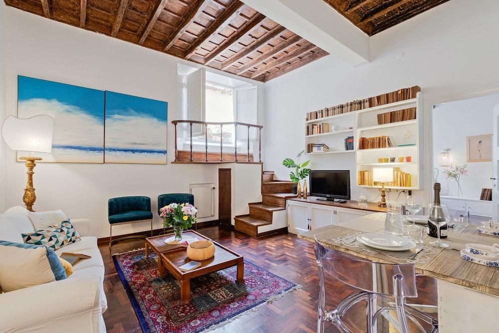 Rome as you feel - Vetrina Apartment - Tap to explore photos