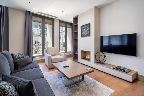Sentire Hotels & Residences Taksim - Tap to explore photos