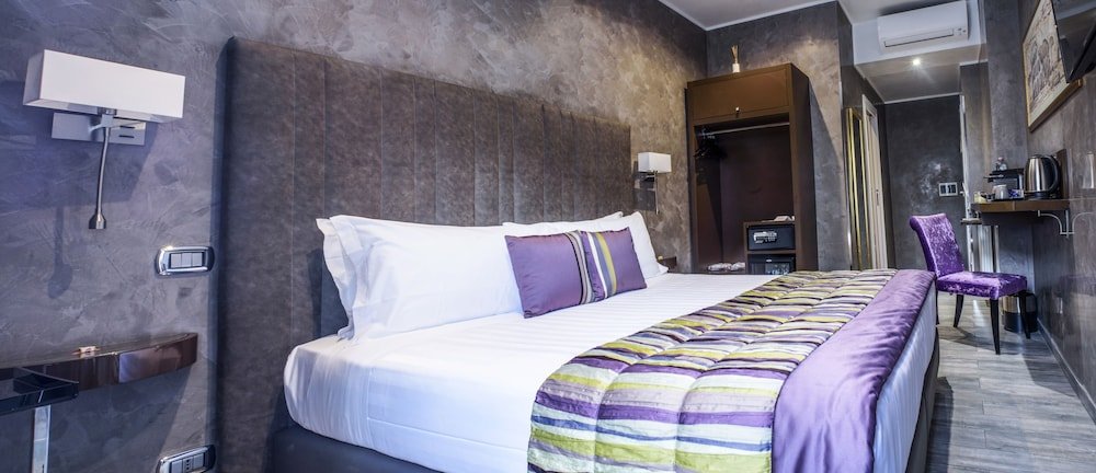 Vaticano Julia Luxury Rooms Room Type - Deluxe Double or Twin Room, Balcony