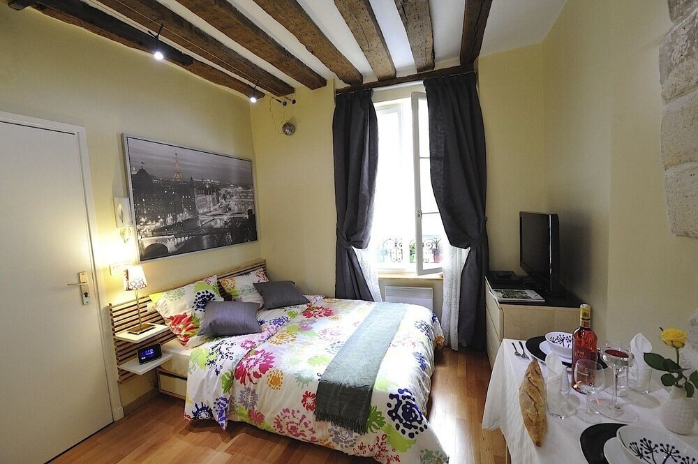 Les Patios du Marais Room Type - Studio (Home Sweet Home)