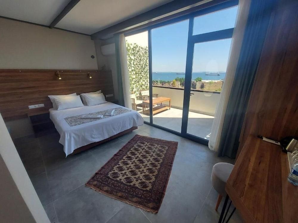 Queen Seagull Boutique Hotel Room Type - Superior Double or Twin Room, Terrace, Sea View