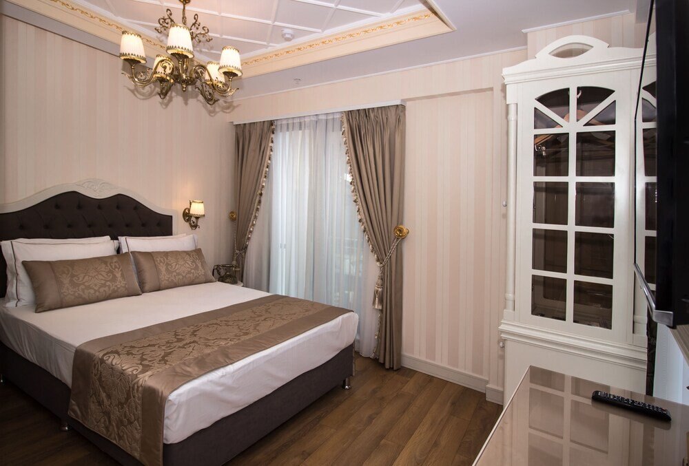 Istanbul Town Hotel Room Type - Deluxe Double Room