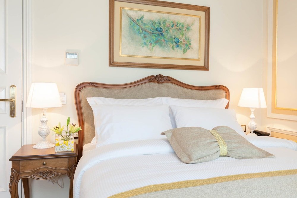 Hotel Pera Parma Room Type - Family Room, Connecting Rooms Hotel Pera Parma Room Type - Family Room, Connecting Rooms