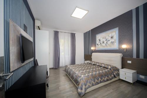 Astoria Golden House Room Type - Comfort Triple Room with Shower Astoria Golden House Room Type - Comfort Triple Room with Shower